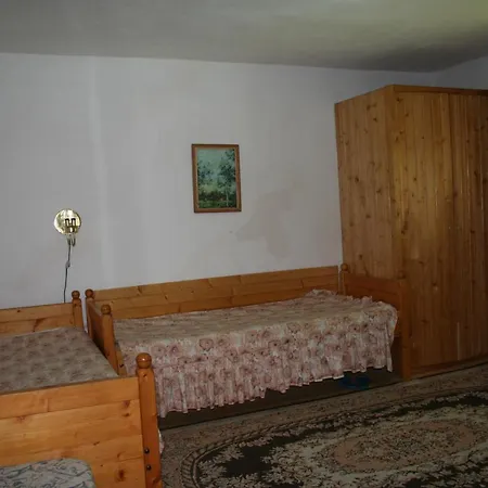 Sat Balcesti-belis Case de vacanță *